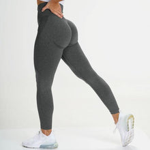 Cargar imagen en el visor de la galería, High Waist Seamless Push Up Leggings - TATOOP
