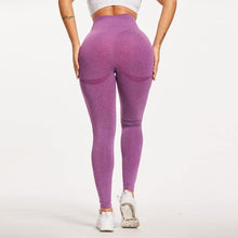 Cargar imagen en el visor de la galería, High Waist Seamless Push Up Leggings - TATOOP
